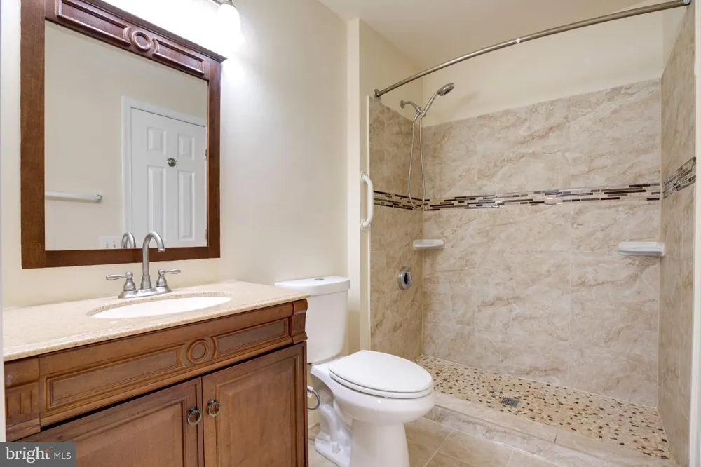 11180 RIENZI PLACE Manassas, VA 20109