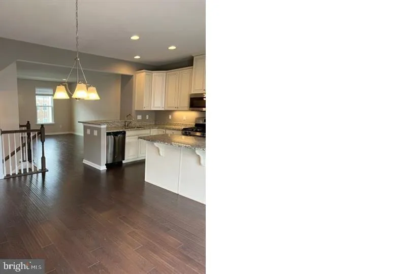 103 QUARRY POINT ROAD Malvern, PA 19355