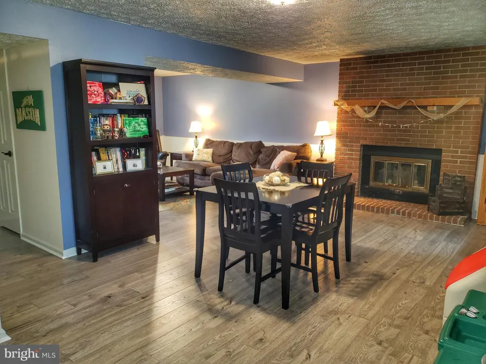 7109 UPPER MILLS CIRCLE Catonsville, MD 21228