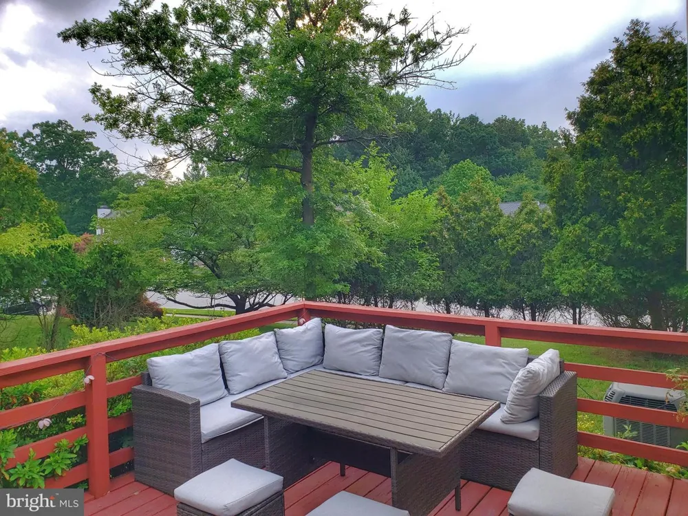 7109 UPPER MILLS CIRCLE Catonsville, MD 21228
