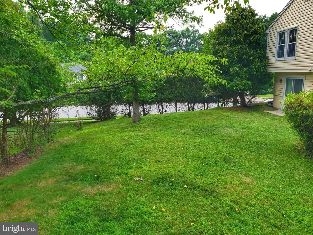 7109 UPPER MILLS CIRCLE Catonsville, MD 21228