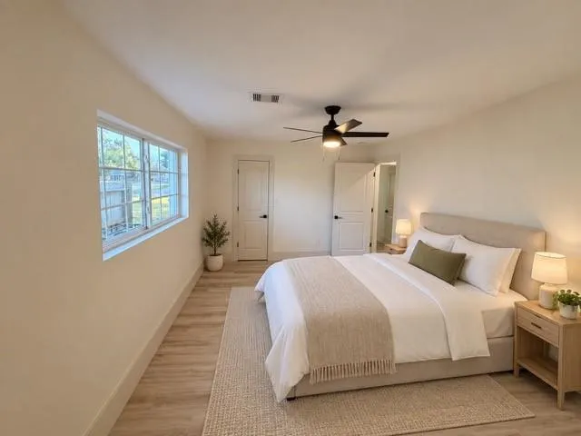 6026 Willowbend Houston, TX 77096
