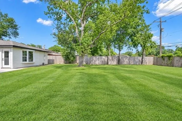 6026 Willowbend Houston, TX 77096
