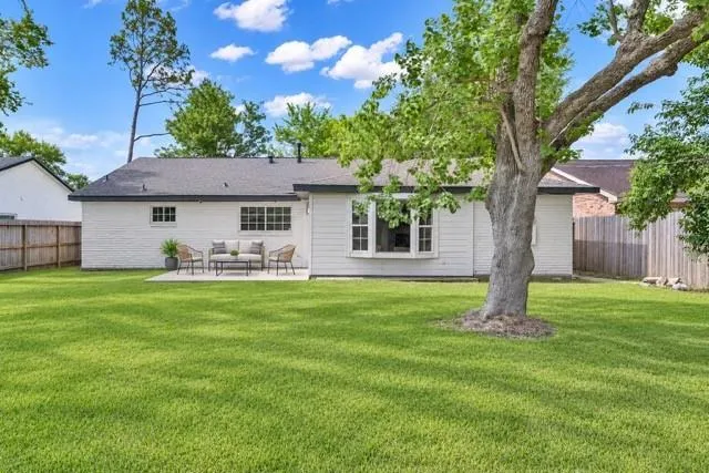 6026 Willowbend Houston, TX 77096