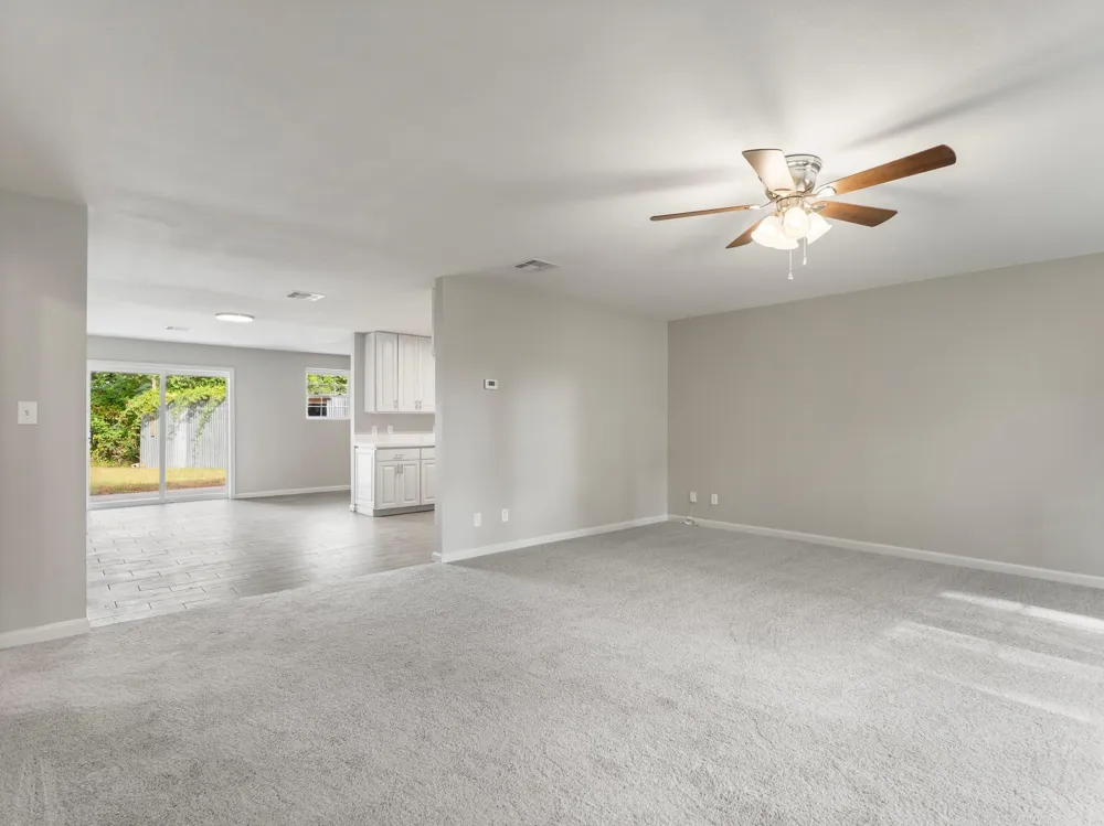 1620 Baylor Bay City, TX 77414