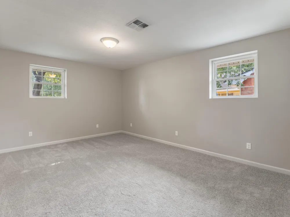 1620 Baylor Bay City, TX 77414