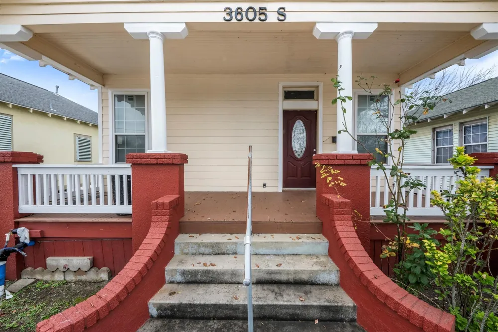 3605 Avenue S Galveston, TX 77550