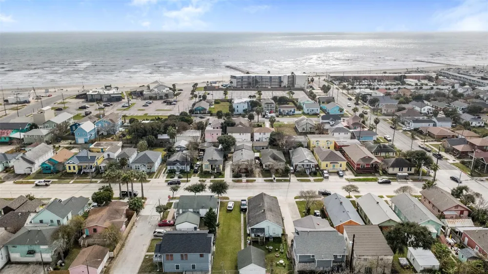 3605 Avenue S Galveston, TX 77550