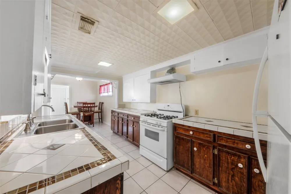 3605 Avenue S Galveston, TX 77550
