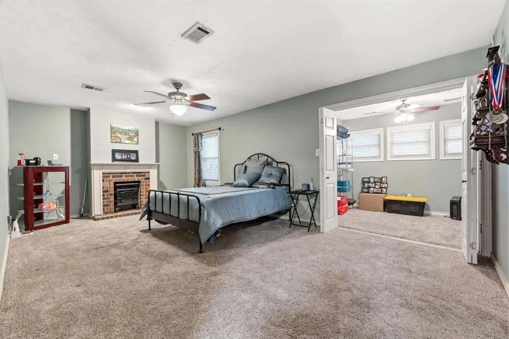1514 Country Club Drive Crosby, TX 77532