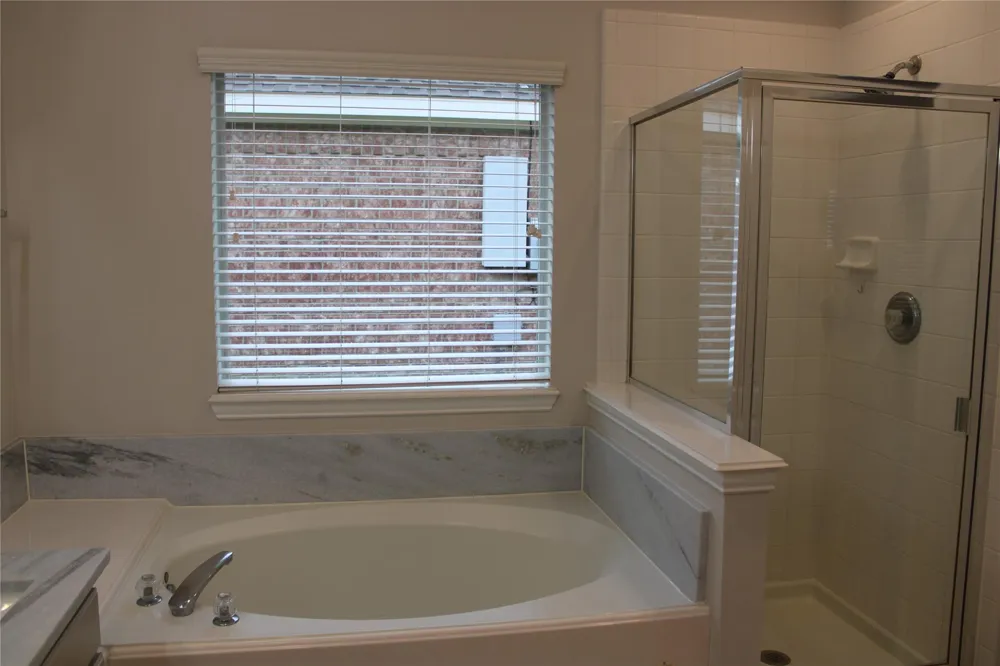 29802 S Legends Village Circle Spring, TX 77386