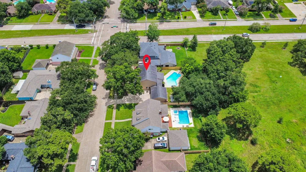 15538 Torry Pines Road Houston, TX 77062