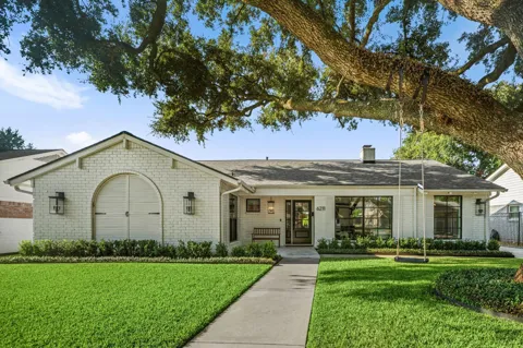 6211 Cheena Drive