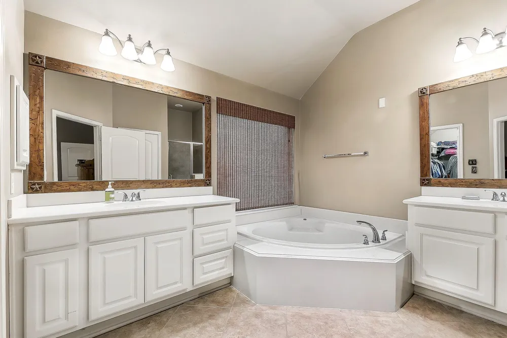 28215 Helmsman Knolls Drive Katy, TX 77494