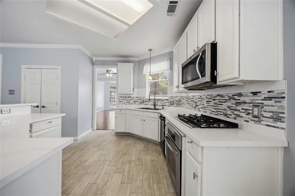 807 Fairpark Lane Sugar Land, TX 77479