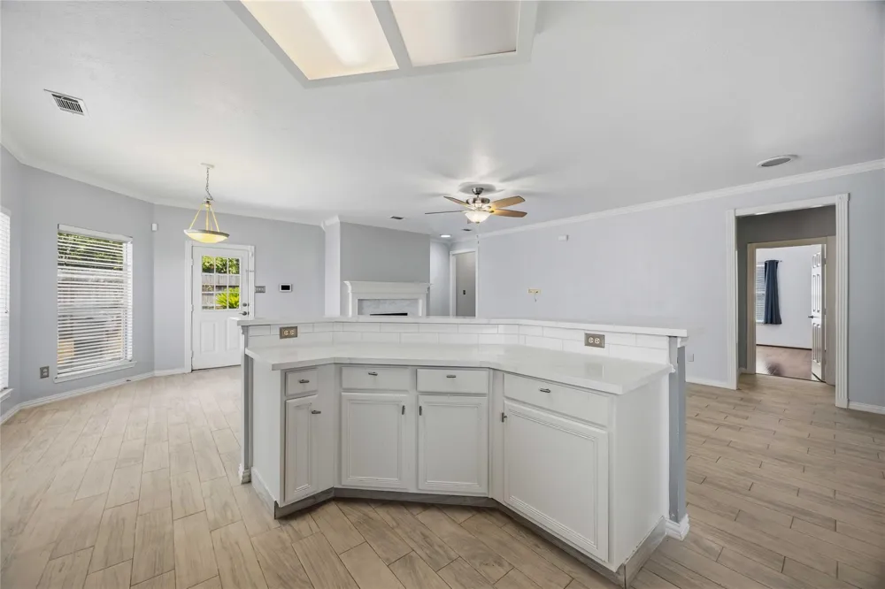 807 Fairpark Lane Sugar Land, TX 77479