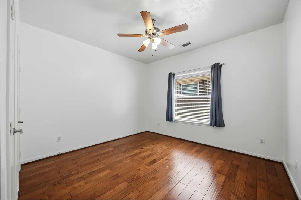 807 Fairpark Lane Sugar Land, TX 77479