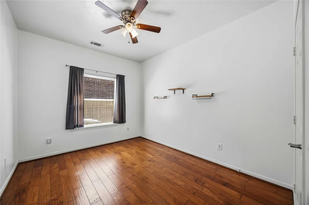 807 Fairpark Lane Sugar Land, TX 77479