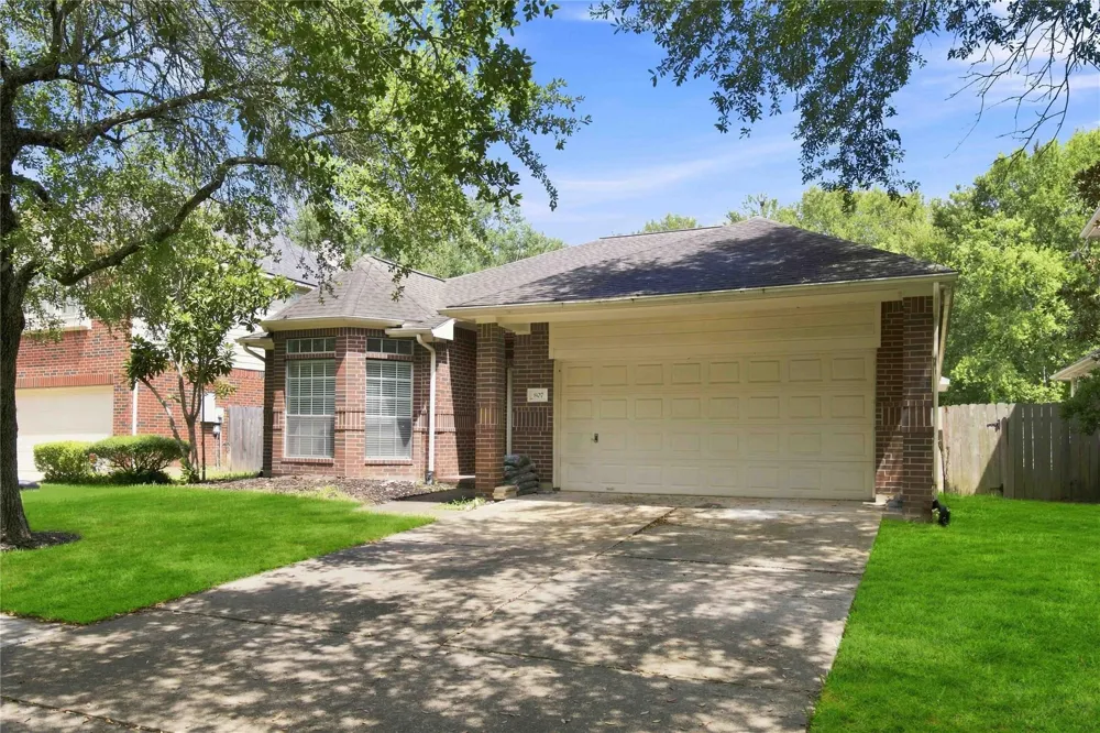 807 Fairpark Lane Sugar Land, TX 77479