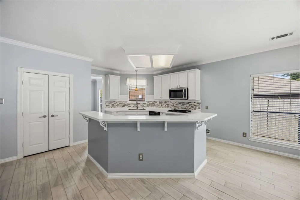 807 Fairpark Lane Sugar Land, TX 77479