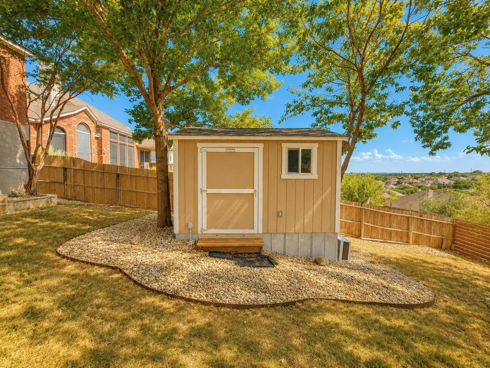 10610 Wind Walker Helotes, TX 78023