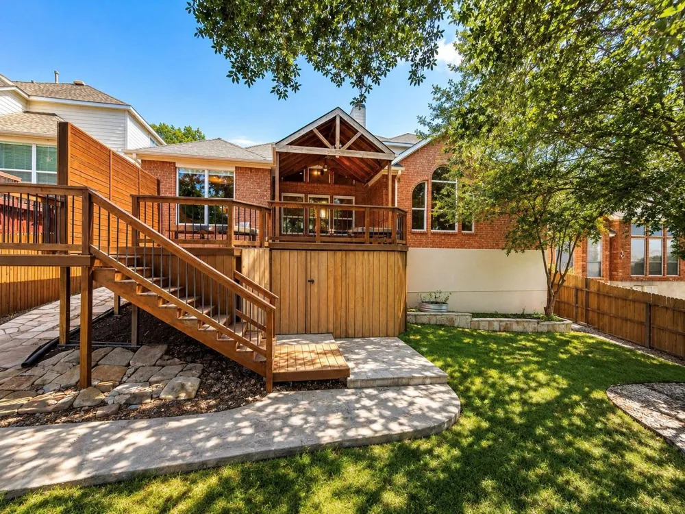 10610 Wind Walker Helotes, TX 78023