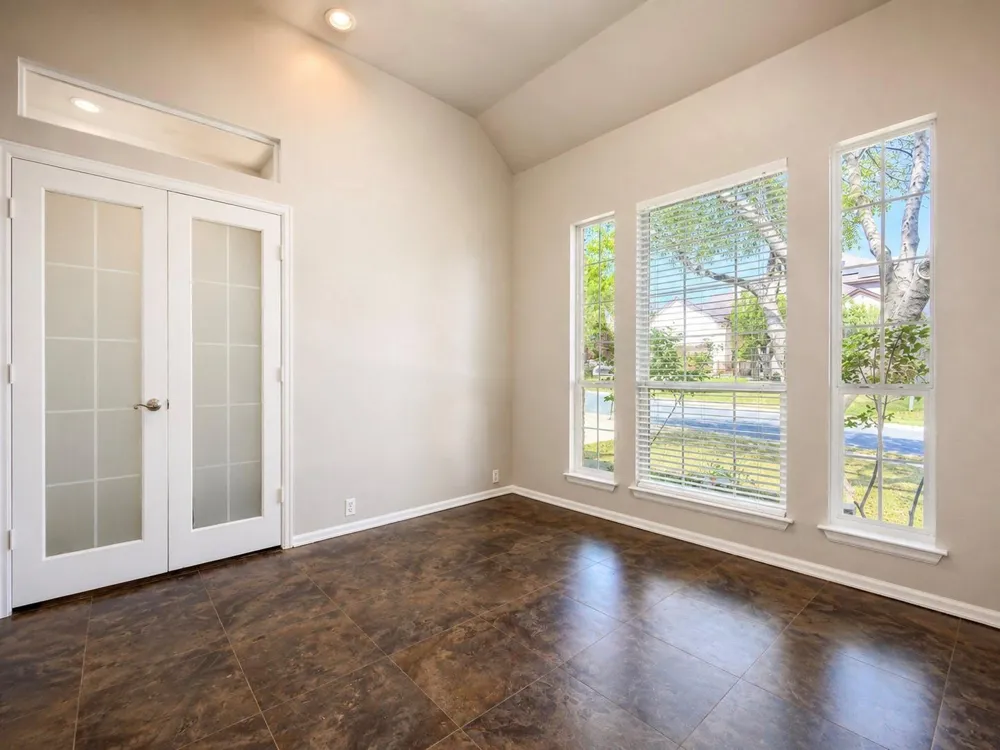 10610 Wind Walker Helotes, TX 78023