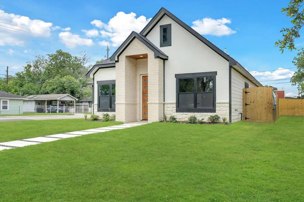 1401 Main Street Galena Park, TX 77547