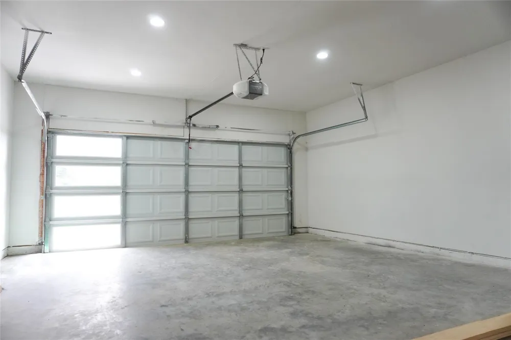602 Road 5201 Cleveland, TX 77327