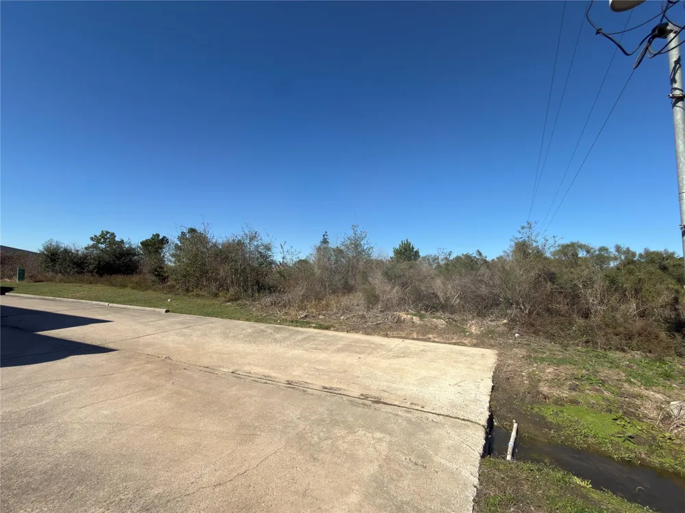 8908 Fm 2920 Spring, TX 77379