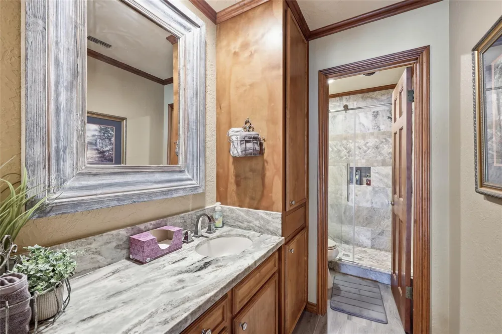 751 Lakeshore Drive Brookeland, TX 75931