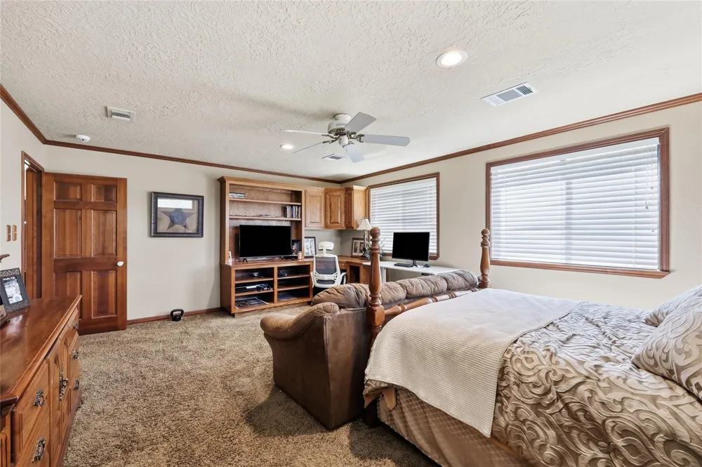 751 Lakeshore Drive Brookeland, TX 75931