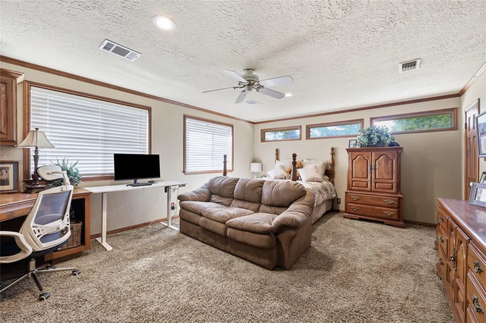 751 Lakeshore Drive Brookeland, TX 75931
