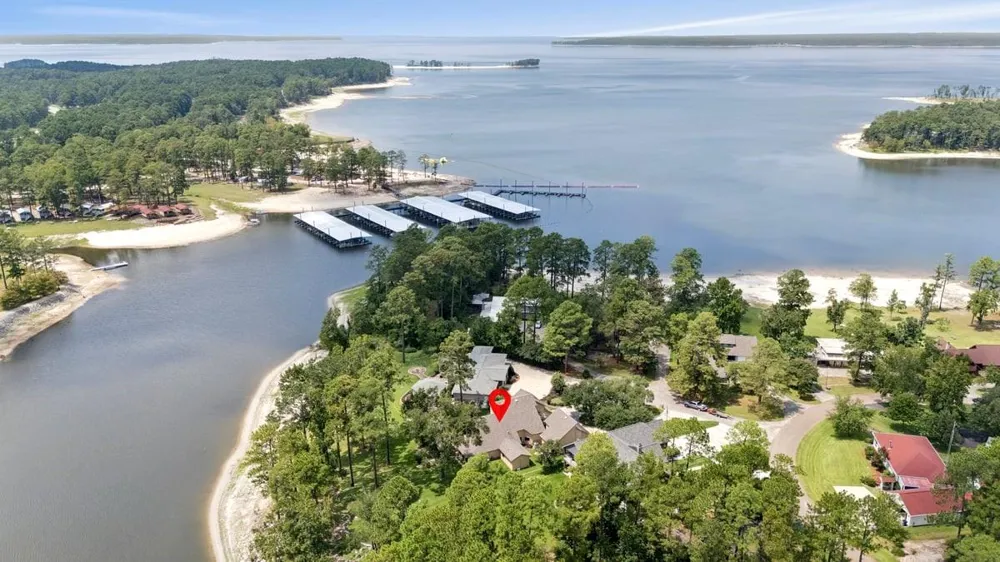751 Lakeshore Drive Brookeland, TX 75931