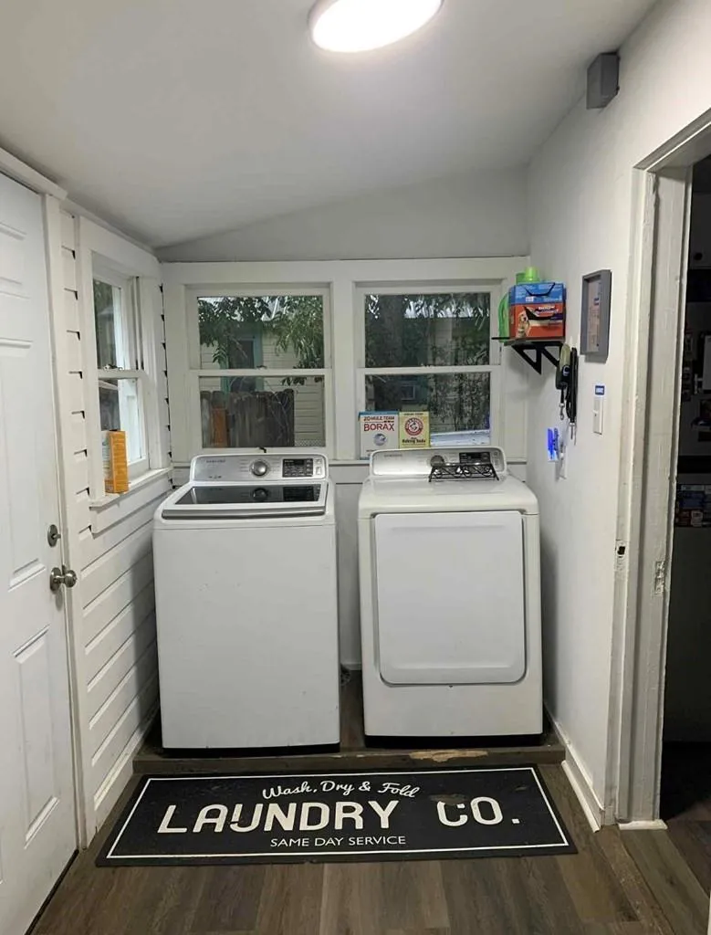 423 3rd Street Jasper, TX 75951