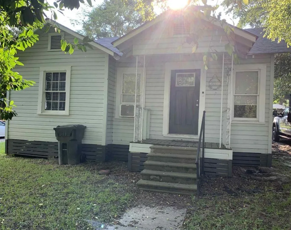 423 3rd Street Jasper, TX 75951