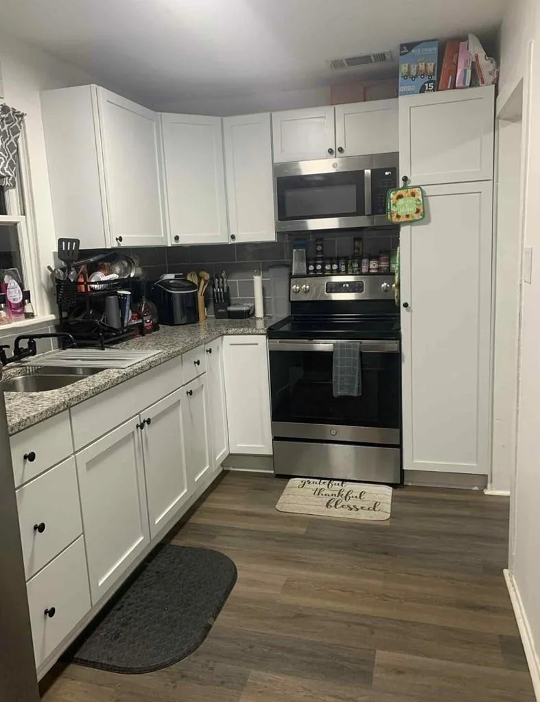 423 3rd Street Jasper, TX 75951