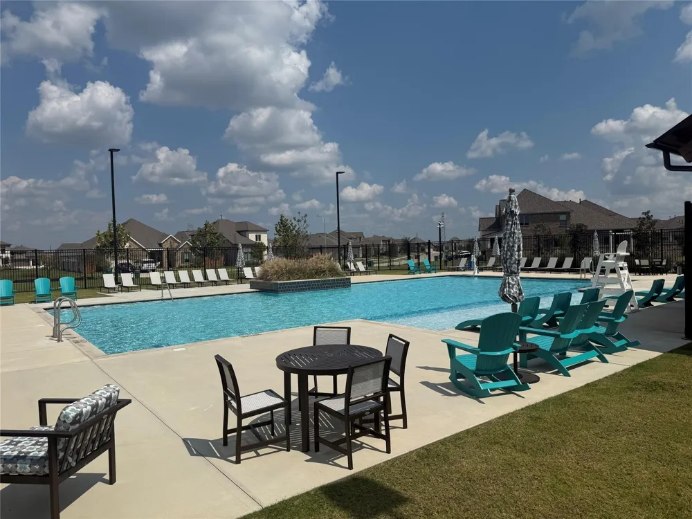 2527 Night Emerald Drive Rosharon, TX 77583