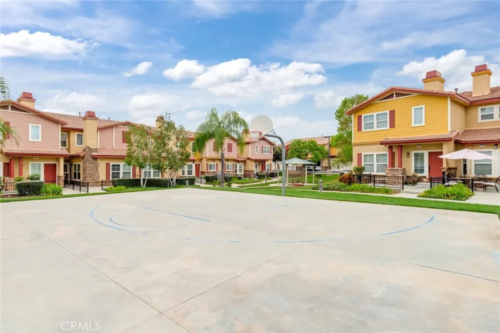 1510 Orange Avenue #507 Redlands, CA 92373