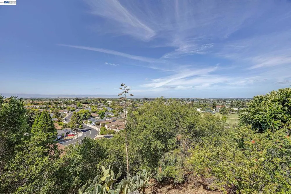 33027 Palmetto Drive Union City, CA 94587