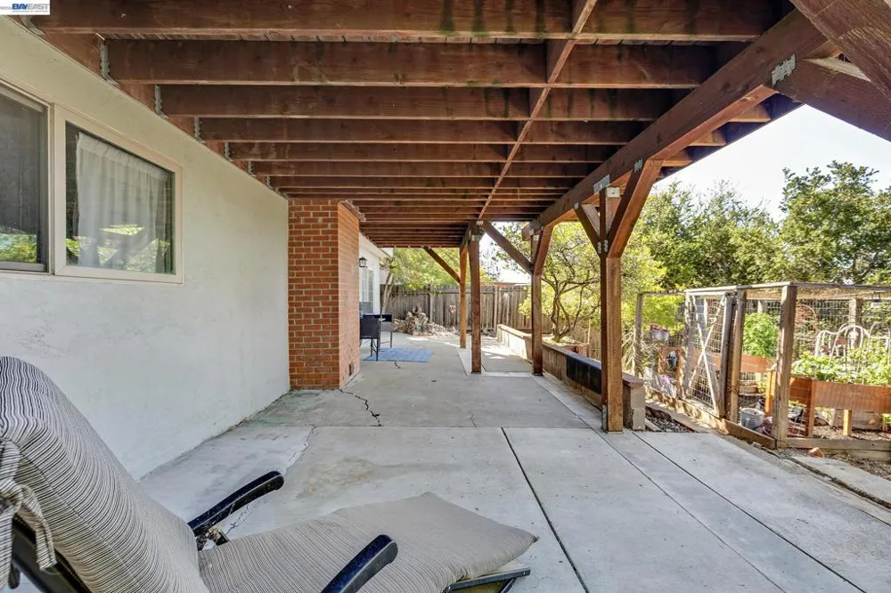 33027 Palmetto Drive Union City, CA 94587