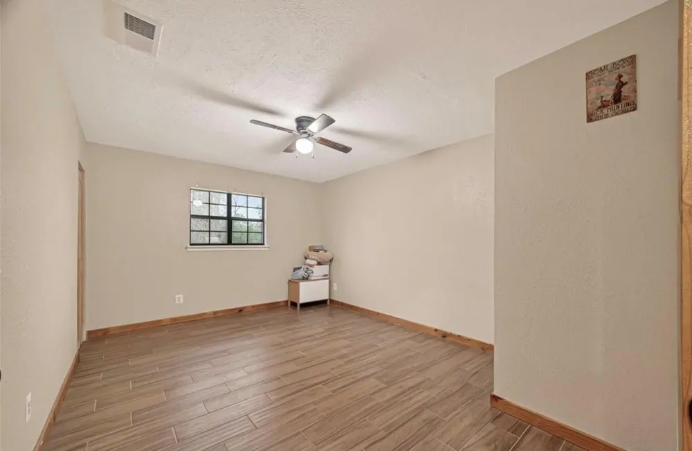 588 County Road 2307 Cleveland, TX 77327