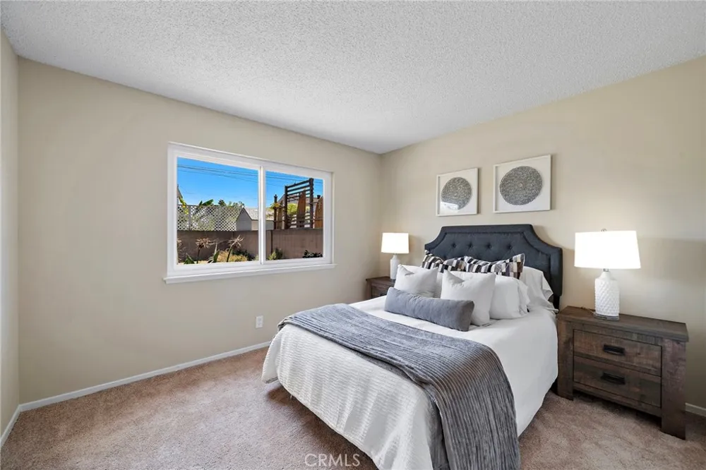 9404 El Blanco Fountain Valley, CA 92708