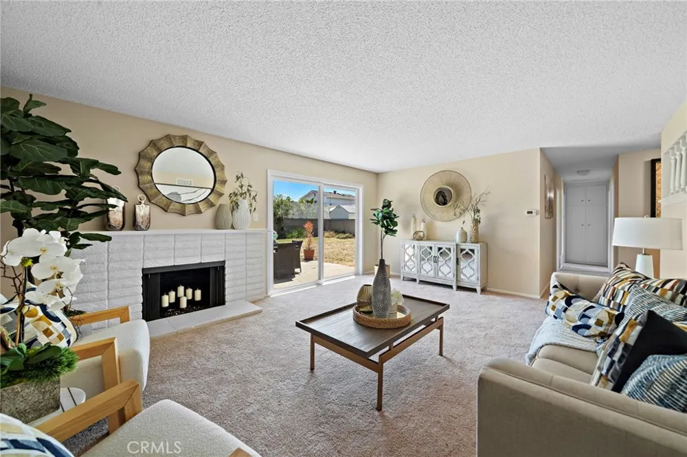 9404 El Blanco Fountain Valley, CA 92708