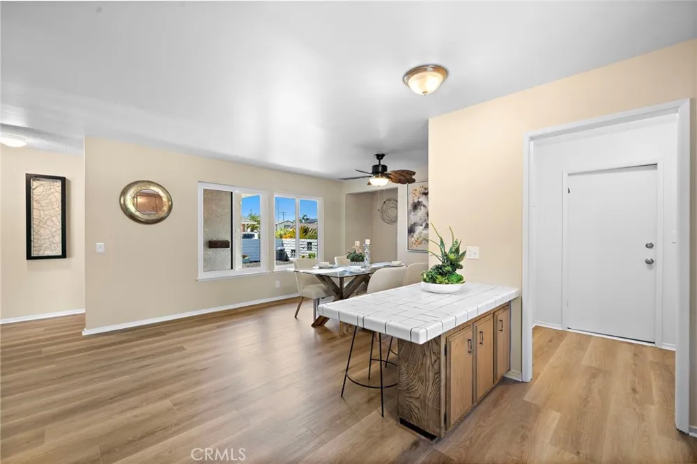 9404 El Blanco Fountain Valley, CA 92708