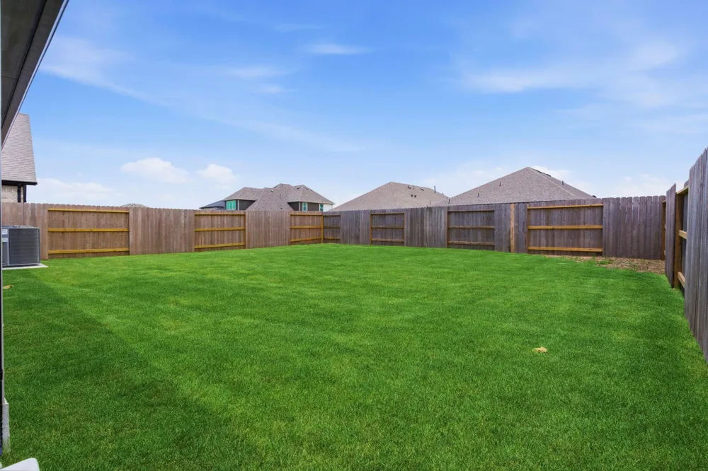 13318 Hayden Peak Drive Iowa Colony, TX 77583
