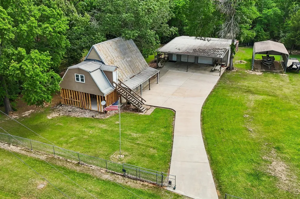 164 Frank Road Trinity, TX 75862