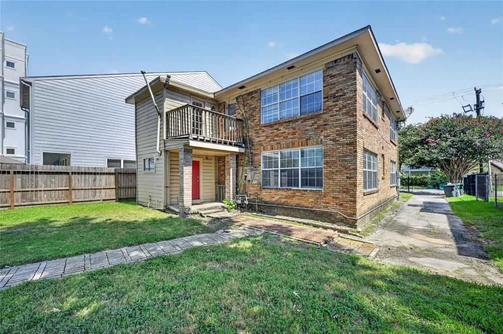 1822 Rosedale Street #A Houston, TX 77004