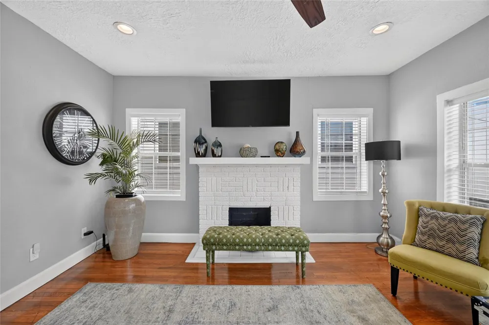 1822 Rosedale Street #A Houston, TX 77004