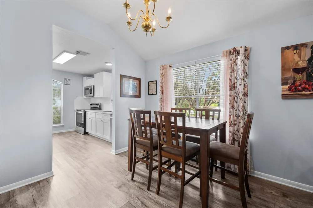 10614 Twin Circles Drive Montgomery, TX 77356